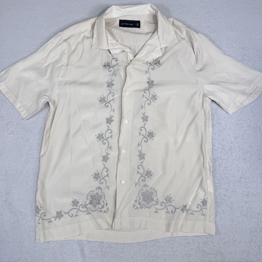 Abercrombie & Fitch Shirt Beige Floral Embroidered Viscose Blend Mens XS